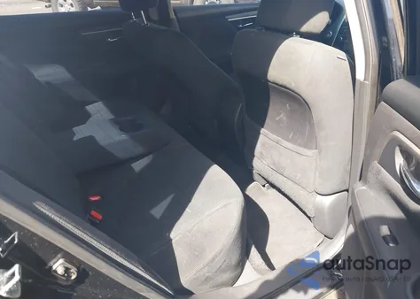 2015 Nissan Altima 2.5 S z USA, uszkodzony, nr VIN 1N4AL3AP0FN355969